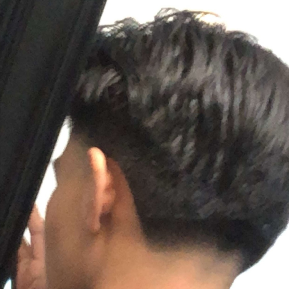 Meet your Posher, Luis